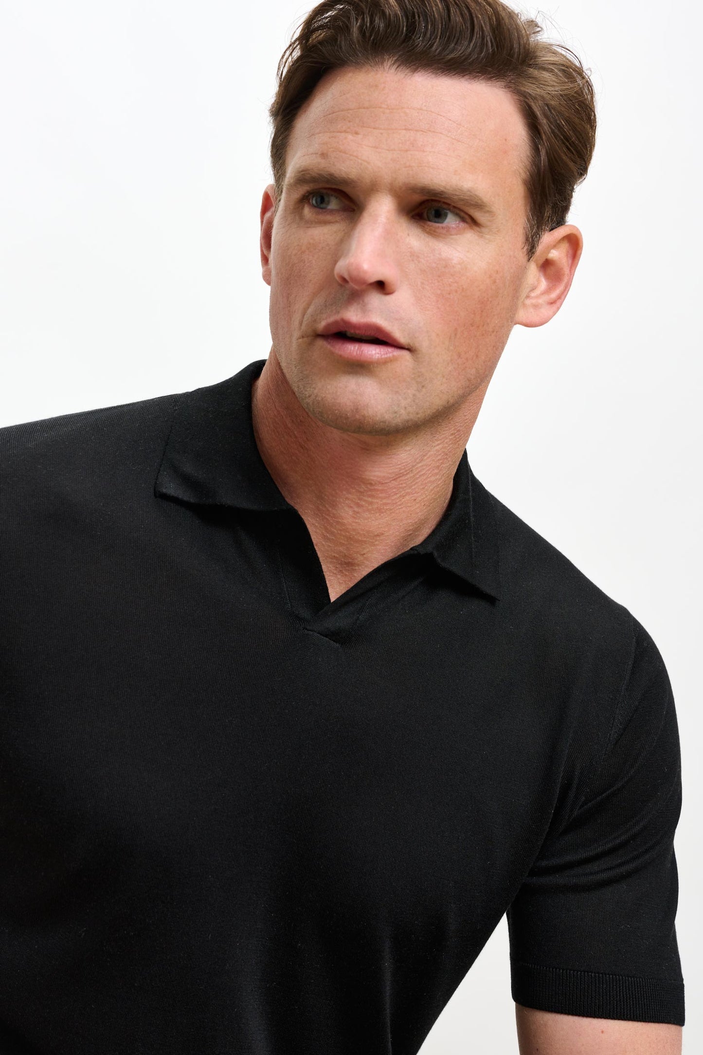 Cawdor Silk Knitted Short Sleeve Open Collar Polo Shirt Black