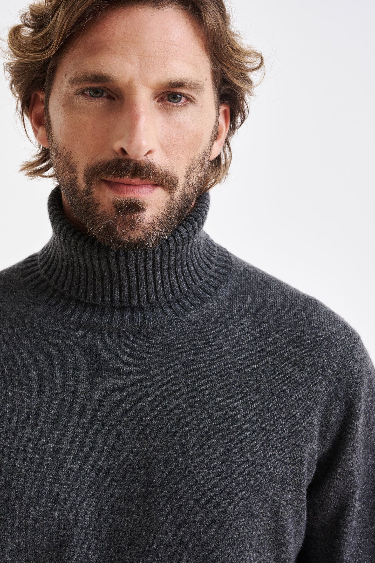 Dark Grey 100% Cashmere Crawley Rollneck Knit