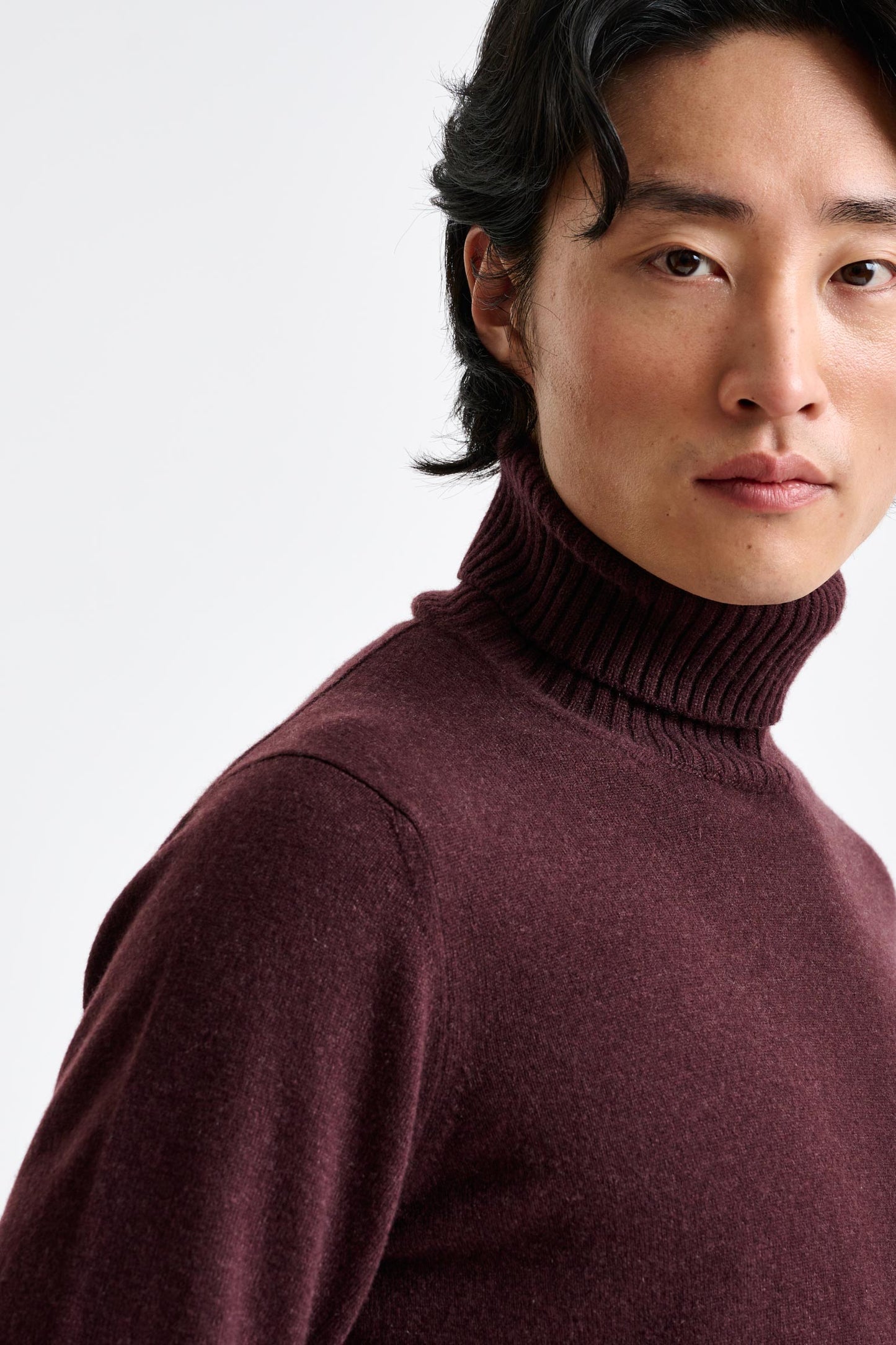 Dark Burgundy 100% Cashmere Crawley Rollneck Knit