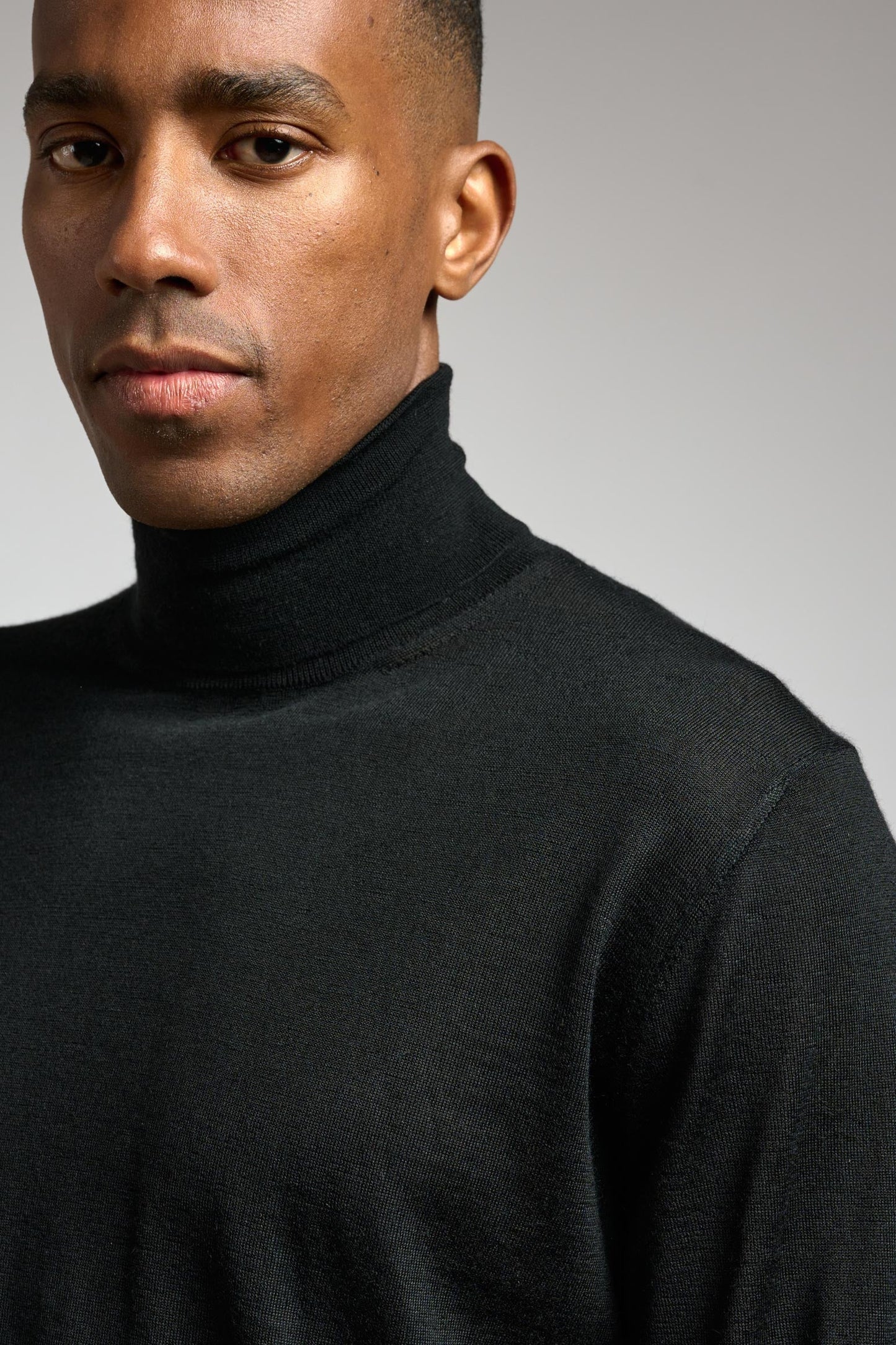 Black Cashmere & Silk Blend Telford Turtleneck Sweater