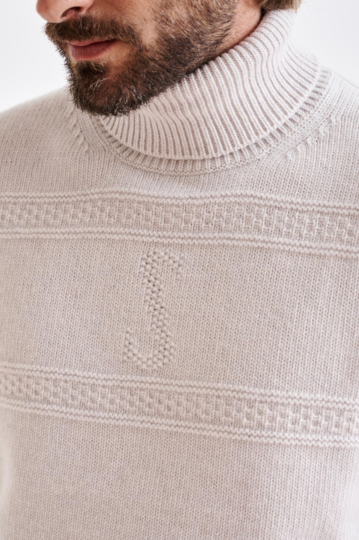 Wool & Cashmere Offwhite Glamis Knitwear