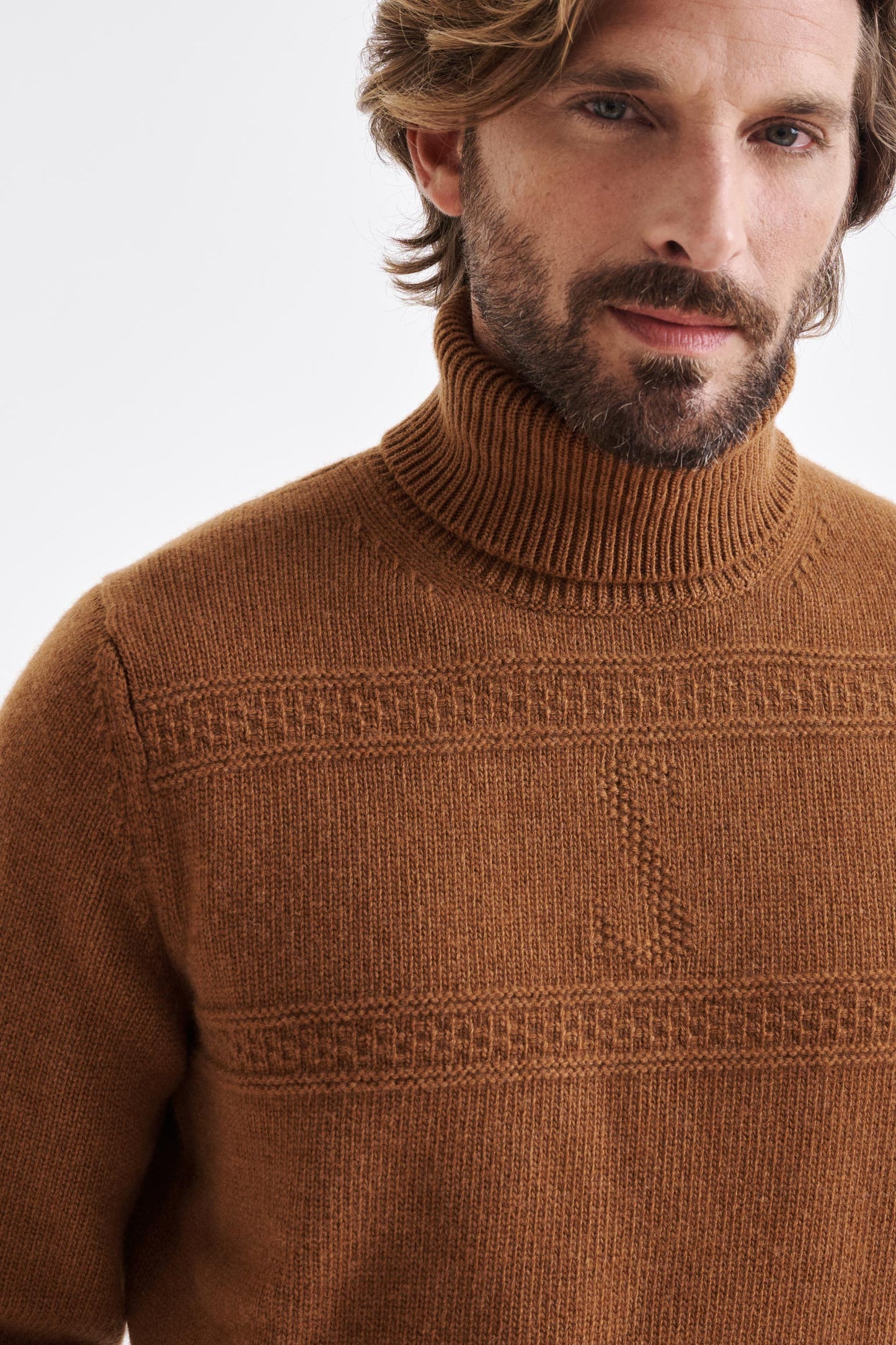 Wool & Cashmere Camel Glamis Knitwear